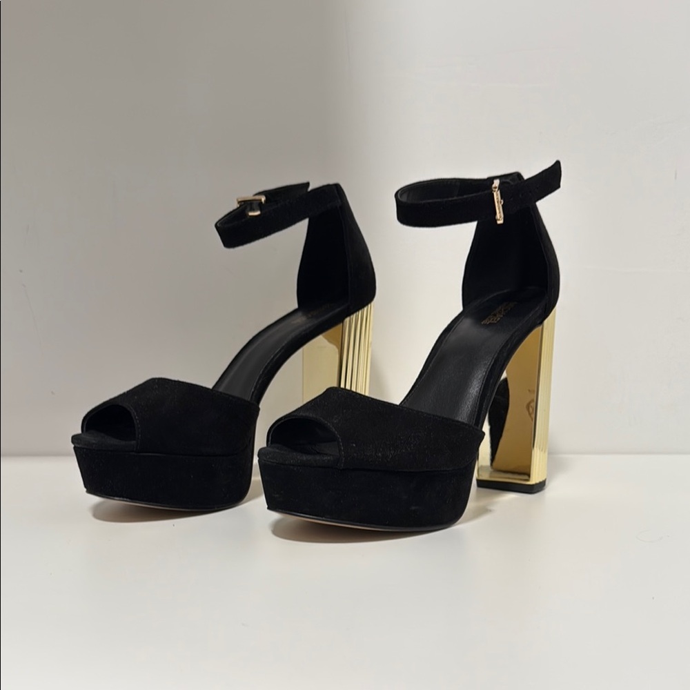 MICHAEL Michael Kors platform gold heels